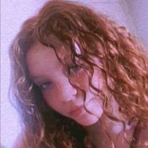 Meet your Posher, Maddie